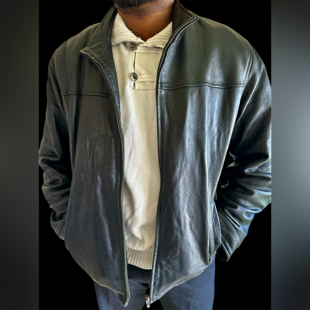 Danier Classic Black Leather Jacket